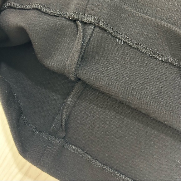 Diane Von Furstenberg Little Black Dress Off the Shoulder Mini Size 4 - Picture 6 of 6